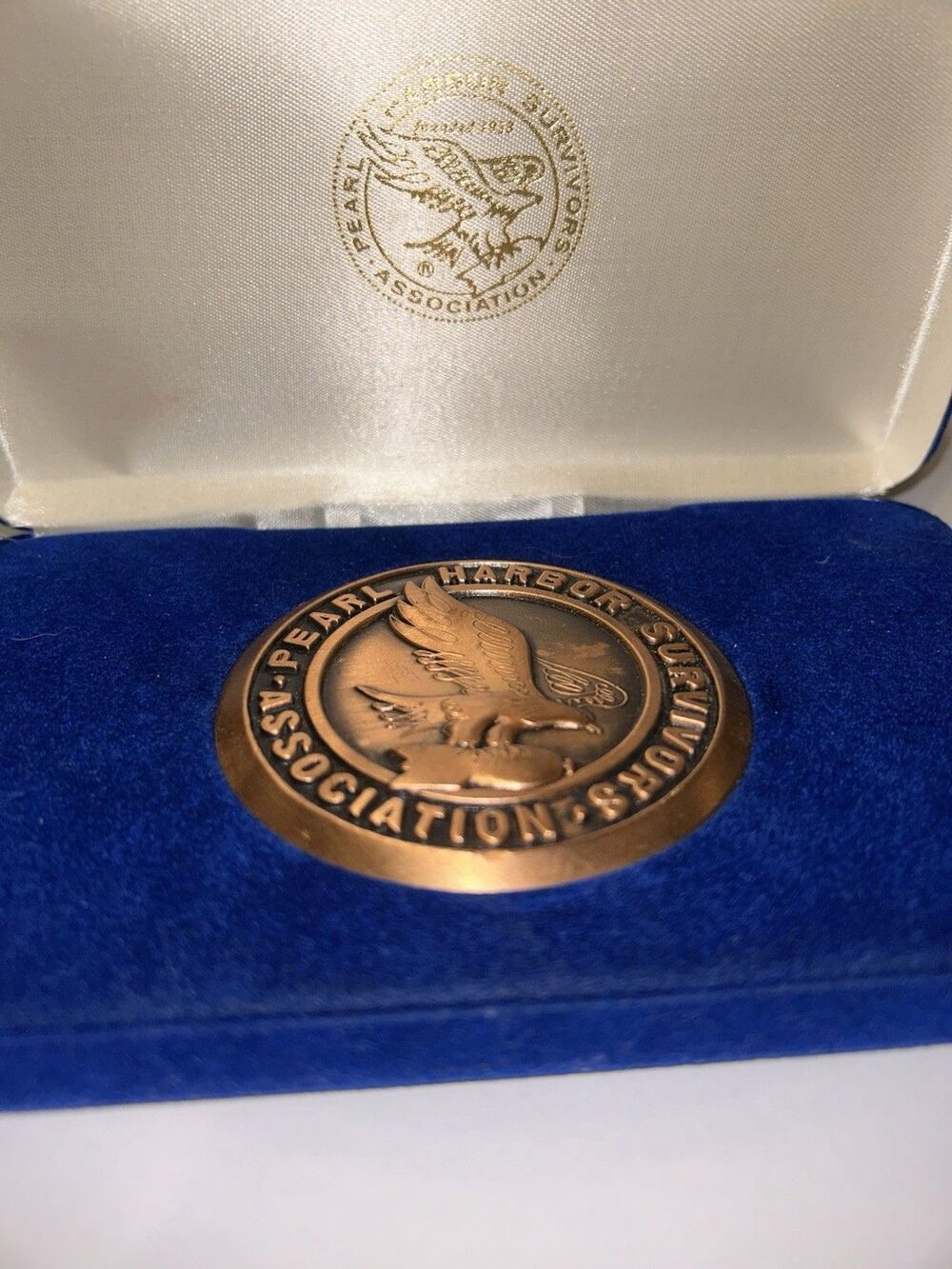 Vintage Pearl Harbor Survivors Medal in Case~WWII Vets/Veterans~War Militaria